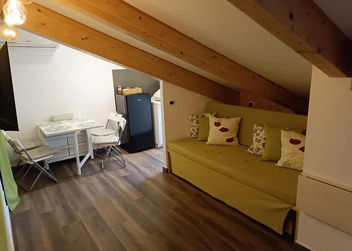 Mansarda In Centro * تورينو