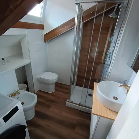 Mansarda In Centro Apartment