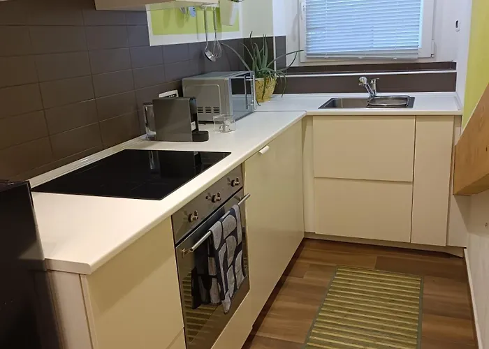 Mansarda In Centro Apartment